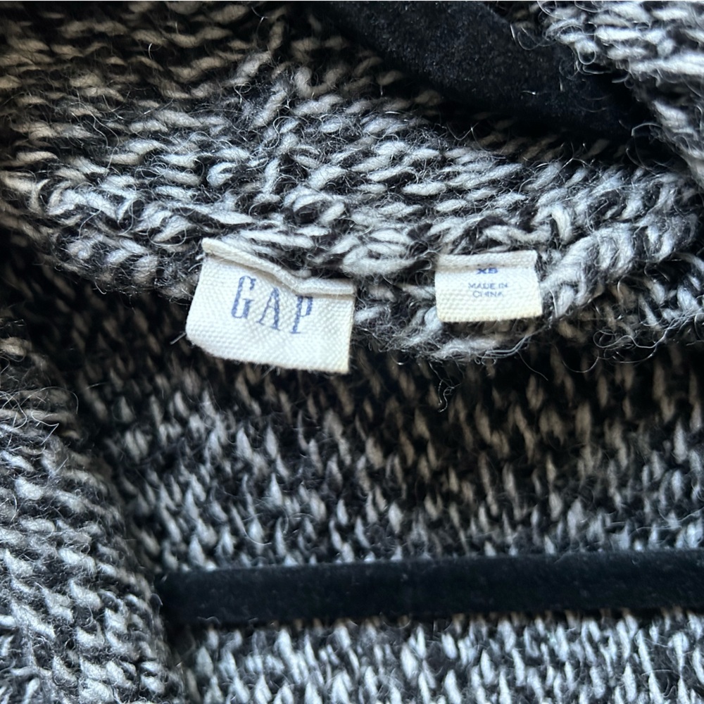 GAP Women's Marled Gray Knit Open Front Cardigan Sweater Shawl Pockets Size XS - Picture 2 of 7